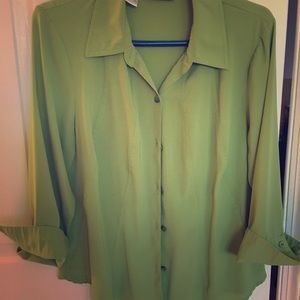 Blouse light olive green